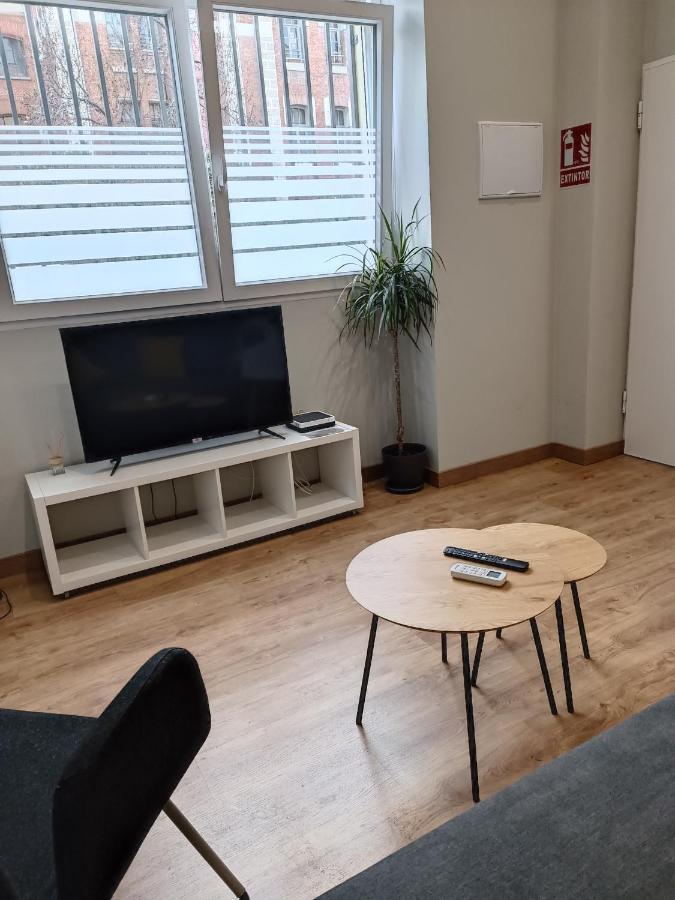 Apartamento Pacifico A マドリード エクステリア 写真